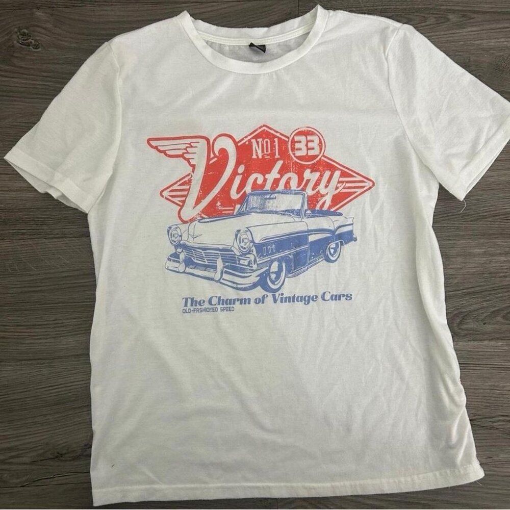 White and blue graphic tee #casual